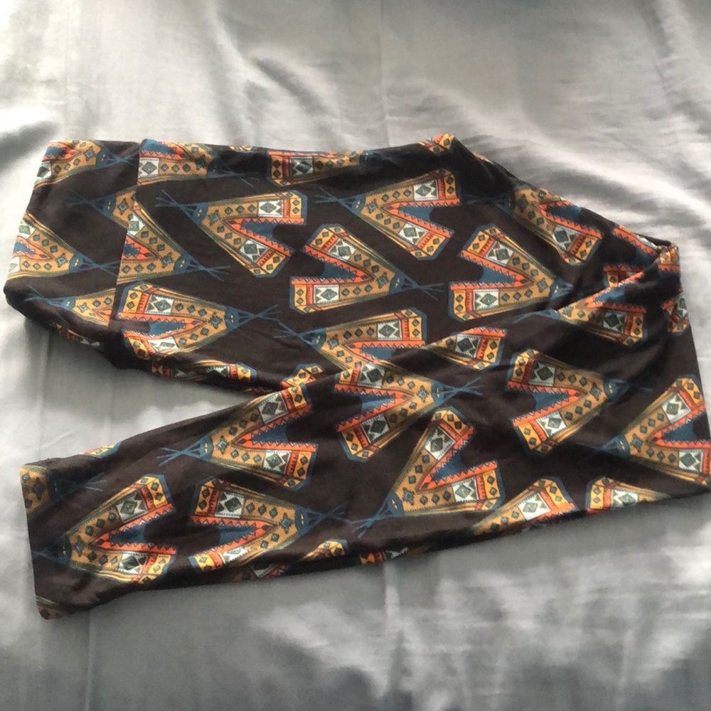 LulaRoe OS Leggings